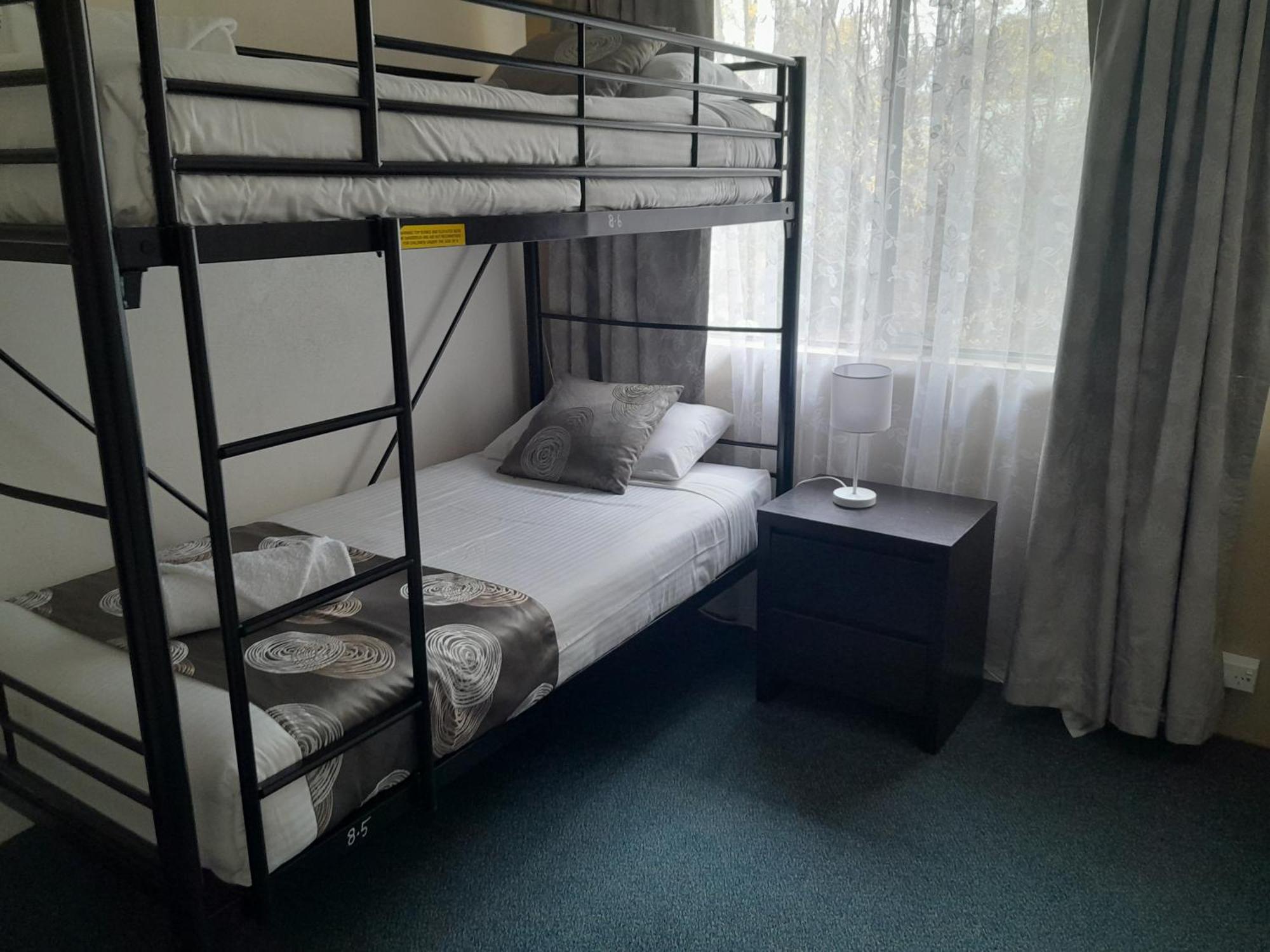 Murray Gardens Motel Stanthorpe Zewnętrze zdjęcie