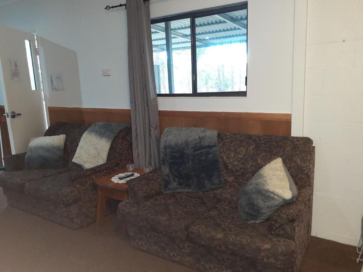 Murray Gardens Motel Stanthorpe Zewnętrze zdjęcie